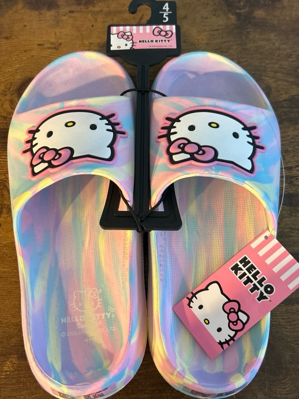 Hello Kitty Iridescent Pastel Slide Sandals with Hello Kitty Graphic Girl’s 4/5